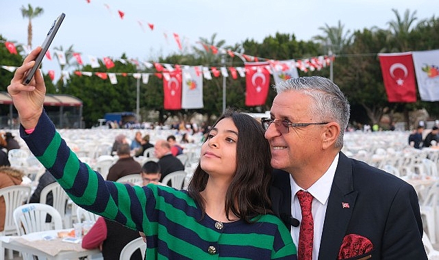 Kemer iftarda buluştu 