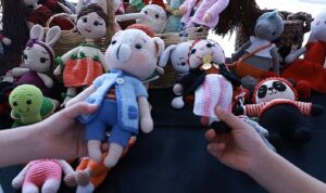 KO-MEK, bayram öncesi çocukları sevindirdi