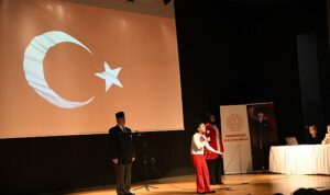 Üç Kuşak Bir Arada İstiklal Marşı