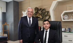 Başkan Şadi Özdemir makamını çocuklara devretti