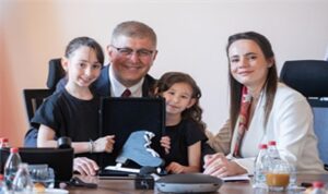 Başkan Tugay’ın koltuğunu emanet ettiği Derin’den çevre mesajı