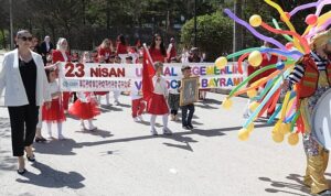 Miniklerin 23 Nisan Sevinci