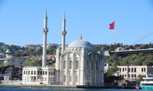 Zeytinburnu Belediyesi’nin Düzenlediği Ücretsiz ‘Boğaz Gezileri’ Başlıyor…