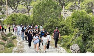 Başkan Çerçioğlu’ndan Aydınlı Gençlere “19 Mayıs Atatürk’ü Anma, Gençlik ve Spor Bayramı” Hediyesi