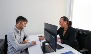 Buca Belediyesi’nden engelli istihdamına destek