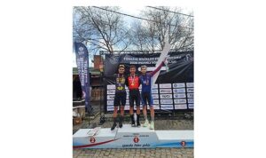 Büyükşehir Belediyespor Bisiklet Takımı, 4 Madalya Kazanarak Büyük Bir Başarıya İmza Attı