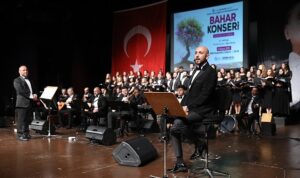 Büyükşehir THM korosundan bahar konseri