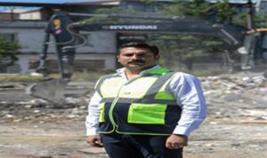 Büyükşehir’den Buca’da temizlik operasyonu