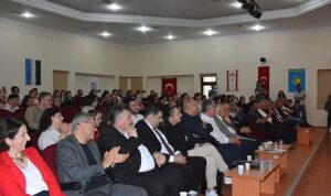 EÜ TDAE Kurucu Müdürü Prof. Dr. Türkmen’in 80. Yaşına İthafen “Âşıklık Geleneği Paneli” düzenlendi