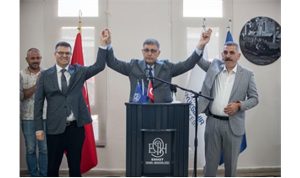 Başkan Tugay ESHOT personeliyle bayramlaştı