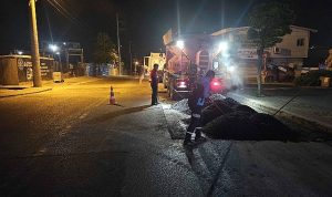 Büyükşehir sahada, yollar 7/24 güvende