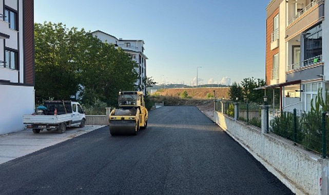 Kartepe’de Asfalt Çalışmaları Tüm Hızıyla Sürüyor