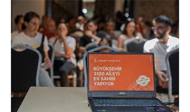 Menemen Konutları Projesi’nde sözleşmeler imzalanıyor