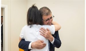 Başkan Tugay Engelli Çalışmaları Merkezi’ni ziyaret etti