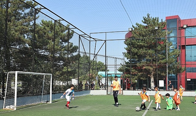 Nilüfer Yaz Spor Okulları’nda sertifika heyecanı