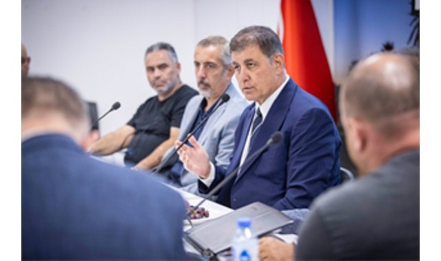 Başkan Tugay’dan gıda güvenliği için ortak akıl çağrısı