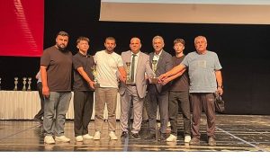 Belediyespor’dan 3 Kupa Birden