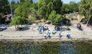 Çakalburnu Lagünü’nde çevre temizliği