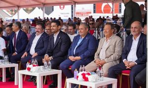 Cumhuriyet Tarihinin En Büyük Karakucak Güreşleri Keçiören’de Başladı