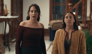 Gupse Özay’ın kaleminden çıkan yeni Netflix dizisi Platonik: Mavi Dolunay Otel, 18 Eylül’de izleyiciyle buluşacak!