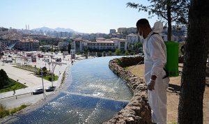 Keçiören Belediyesi’nden halk sağlığı için ilaçlama seferberliği