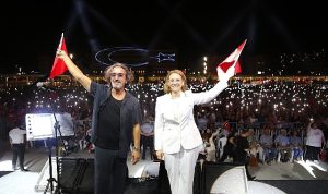 Meydanda ‘Zafer’ coşkusu