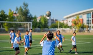 Milas Belediyesi Yaz Futbol Okulu’nda Antrenmanlar Devam Ediyo