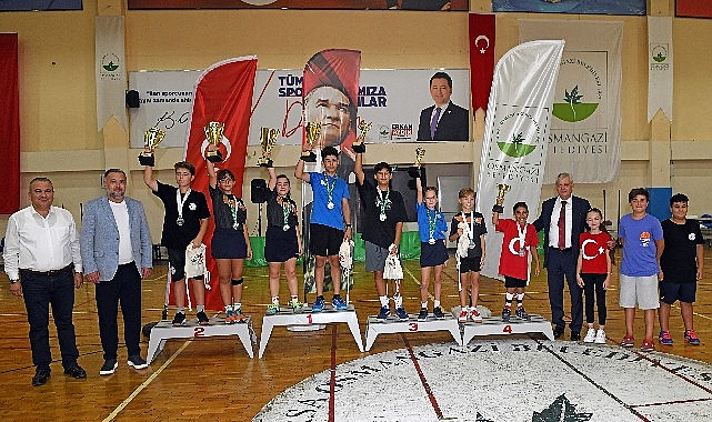 Minik raketler Osmangazi’de kıyasıya mücadele etti