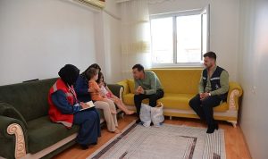 Öksüz ve Yetim Çocukların Yüzleri Güldü