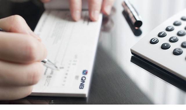 QNB Türkiye, Çek Karnesi Başvurusunu Müşterilerinin Cebine Sığdırdı