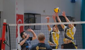 Büyükşehir Belediyespor Voleybol’da Sezona Galibiyetle Başladı
