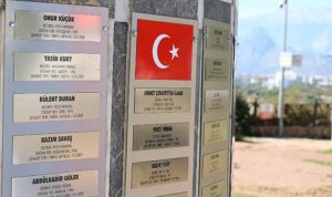 Antalya Büyükşehir Belediyesi’nde şehitlere saygı
