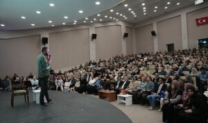 Başkan Altay, İlçelerde Yaşayan Konyalıları Şehir Konferansları’na Davet Etti