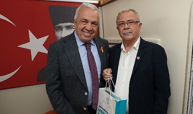 Başkan Şadi Özdemir, vatandaşların  sorun ve taleplerini mahallesinde dinledi