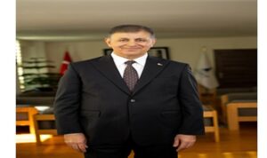 Başkan Tugay: Milletleri kurtaranlar yalnız ve ancak öğretmenlerdir