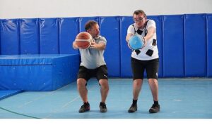 Çeşme Belediyesi’nden özel gereksinimli çocuklara engelsiz spor eğitimleri