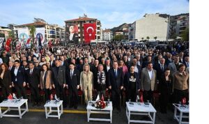 Doç. Dr. Sinan Ateş Adalet Parkı Salihli’de Açıldı