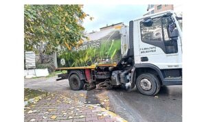 Maltepe Belediyesi’nden Yalı Mahallesi’nde temizlik seferberliği
