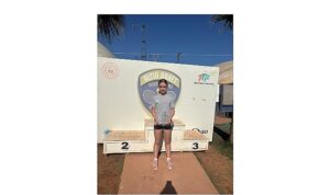 Osmangazili Raket Şampiyonluk Kürsüsüne Oturdu