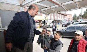 Başkan Altay: “Mikro Klima Etkisine Sahip Bölgelerimizde Kuraklığa Dayanıklı Yapısıyla Antep Fıstığını Yaygınlaştırıyoruz”