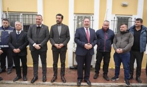 Başkan Topuz Yeni Yıl Öncesi Personellerle Bir Araya Geldi