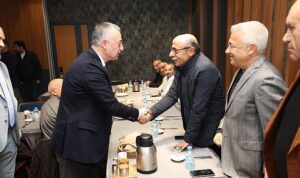 Büyükakın: İstişare eden yanılmaz