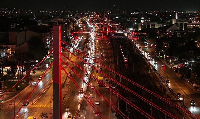 Büyükşehir’in projeleri ışıltılı bir manzara sunuyor