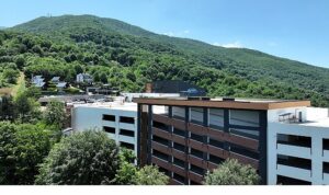 Teleferik Otoparkı hafta sonları gün boyu 50 TL