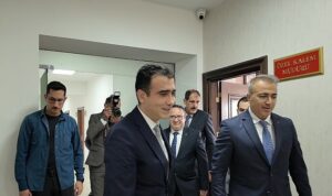 Belediye Başkanı Savaş Kalaycı’dan Vali Çiçek’e Ziyaret