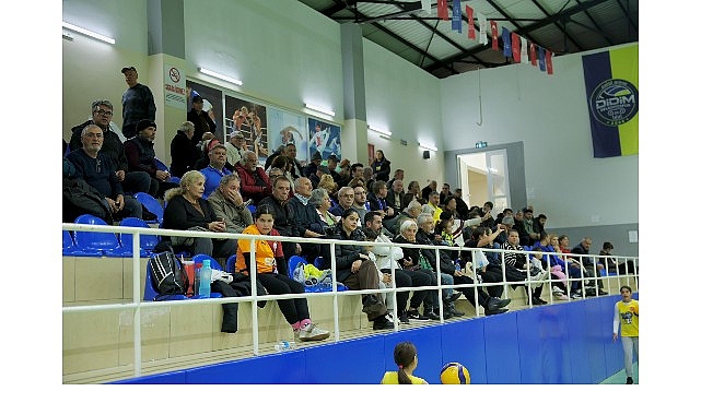 Didim Sahasında Voleybol Şöleni: 3–0