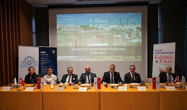 Üniversite ile iş dünyası güçlerini birleştirmeli