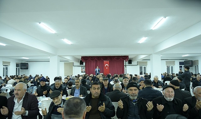 Başkan Çırpanoğlu Mahalle Sakinleriyle İftarda Buluştu