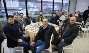 Başkan Yıldız Mahalle Muhtarlarıyla İftarda Buluştu
