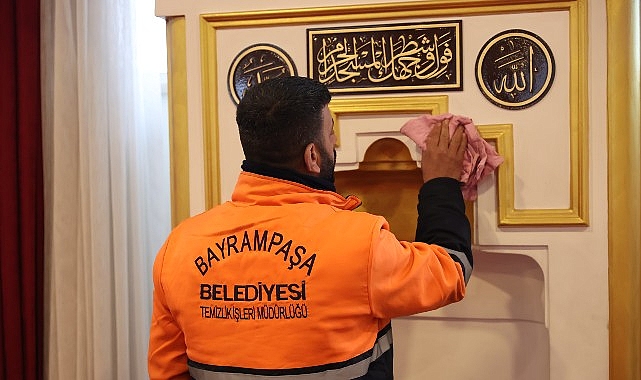Bayrampaşa’da camiler Ramazan’a hazırlanıyor